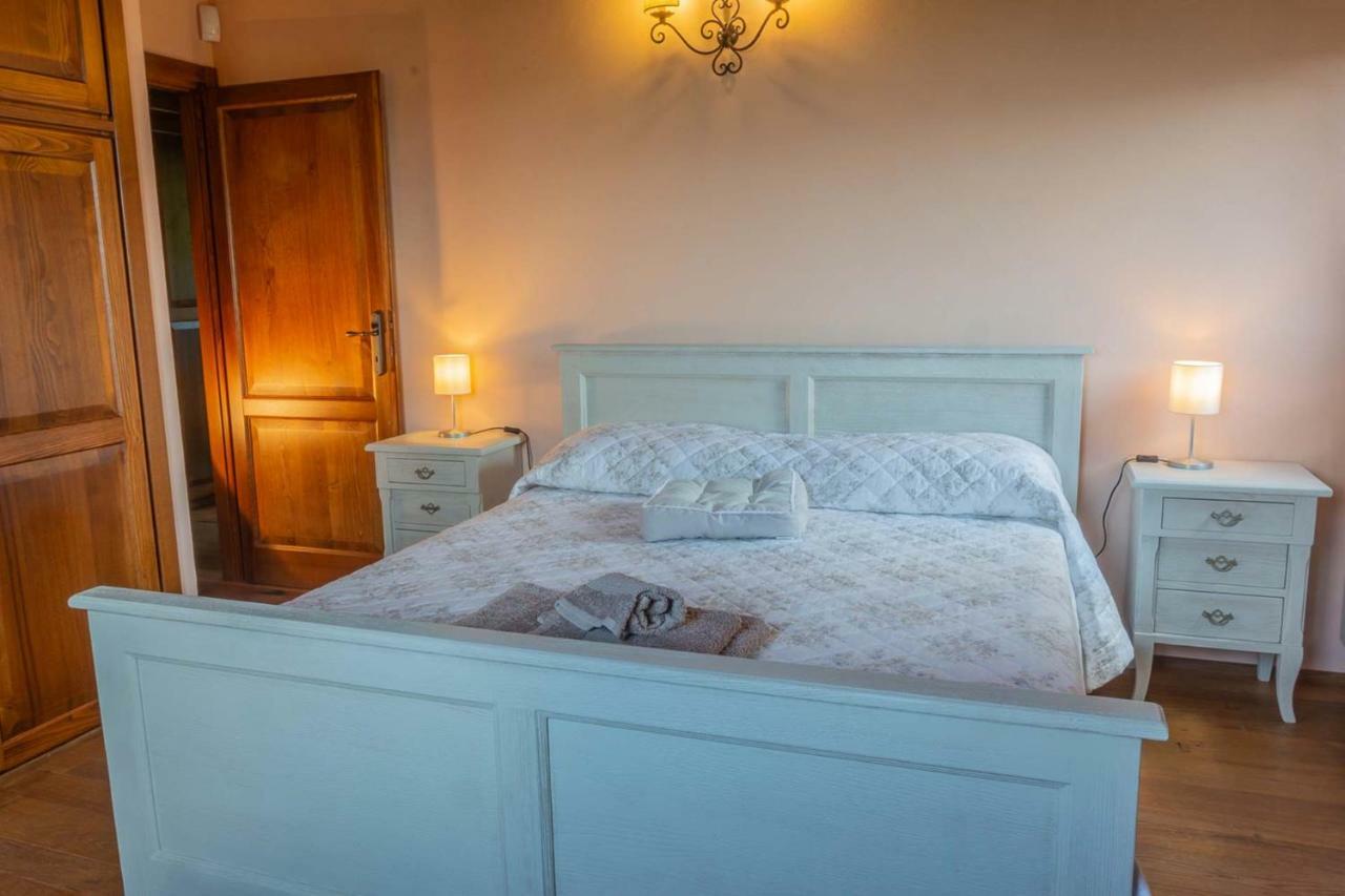 Villa Talosa Montepulciano Stazione Buitenkant foto