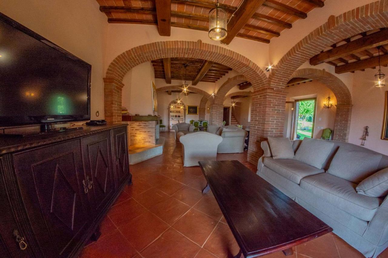 Villa Talosa Montepulciano Stazione Buitenkant foto
