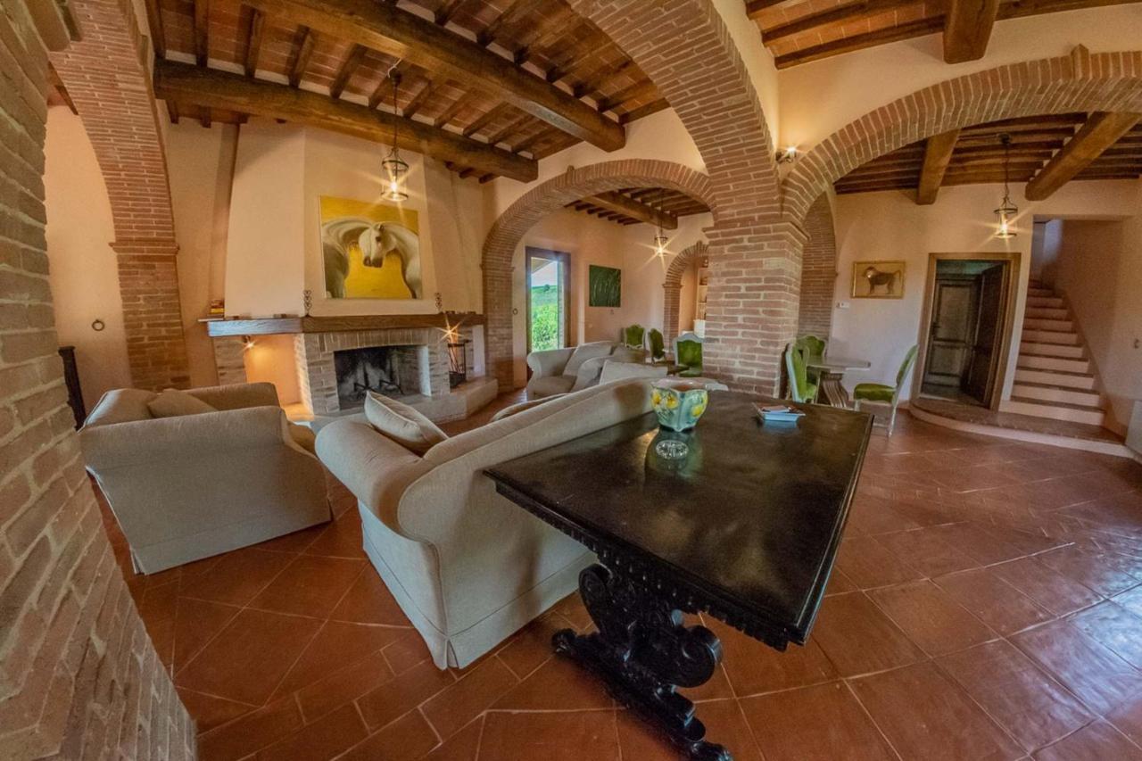 Villa Talosa Montepulciano Stazione Buitenkant foto
